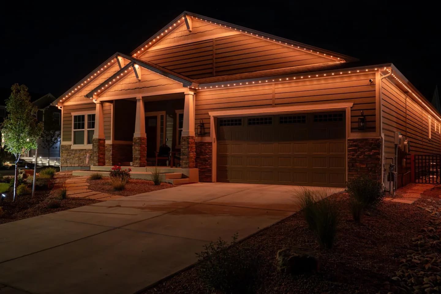 Permanent outdoor lighting installed on a Twin Cities home — project 2